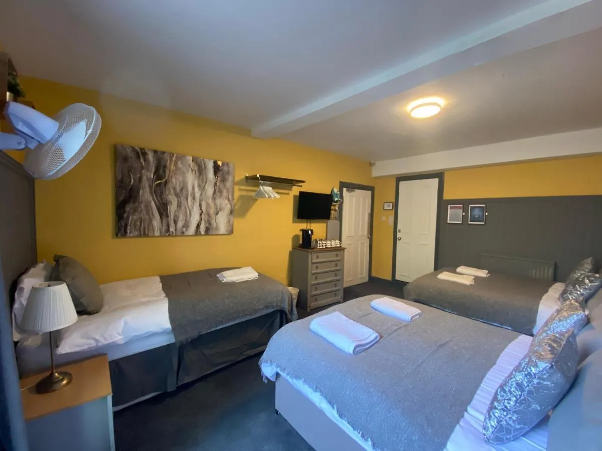 The City Residence Edinburg Bed & Breakfast